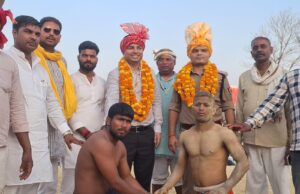 अंतरराष्ट्रीय कुश्ती दंगल प्रतियोगिता में पहलवानों ने आजमाए दाव