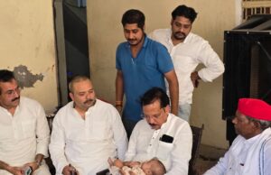 होटल व्यवसायी आलोक राय के पुत्र विनीत राय हत्याकांड में पीड़ित परिवार से मिले सांसद राजीव राय, हत्यारों व संरक्षण देने वाले नेताओं पर कार्रवाई की मांग