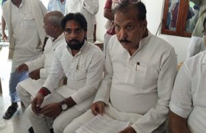 मऊ की प्रस्तावित आवास विकास योजना में किसानों को उचित मुआवजा दिलाने का मुद्दा संसद में उठेगा : सांसद राजीव राय