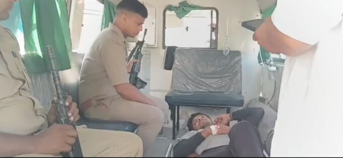 मधुबन पुलिस की बड़ी कार्रवाई: चेन स्नेचिंग करने वाले 02 शातिर बदमाश गिरफ्तार, तमंचा-कारतूस व लूटी गई सोने की चेन बरामद