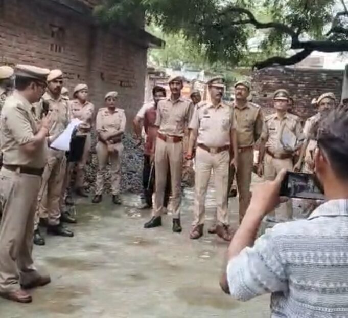गैंगस्टर एक्ट के तहत बड़ी कार्रवाई, ₹50.69 लाख से अधिक मूल्य की संपत्ति कुर्क