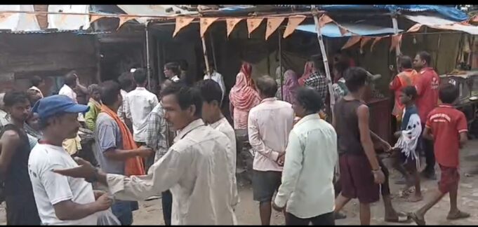 बीमारी से तंग आकर एक व्यक्ति ने फांसी लगाकर मौत को गले लगा लिया