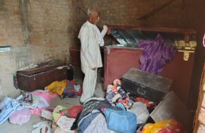बंद मकान का ताले तोड़कर चोरों ने घर को खंगाला नकदी सहित जेवरात पर किया हाथ साफ